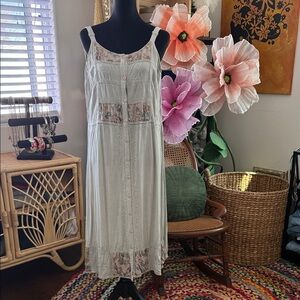 Vintage Just Cruising Pale Green Floral Embroidered Button Up Boho Market Dress